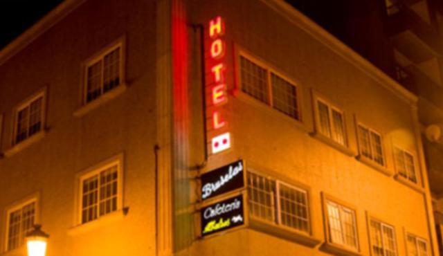 Hotel Bruselas 아 과르다 외부 사진